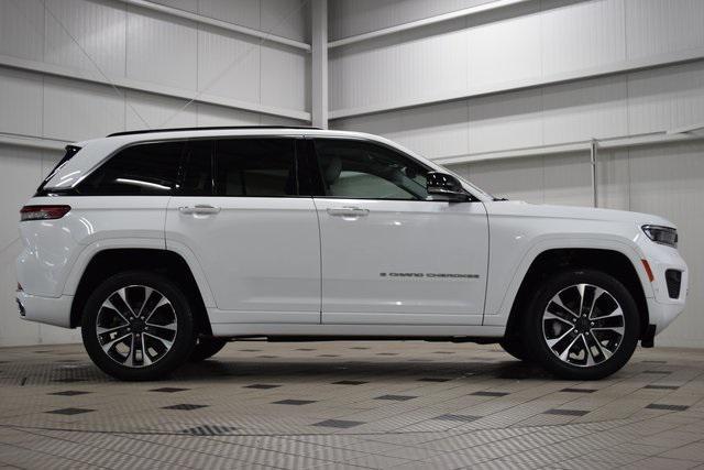 used 2022 Jeep Grand Cherokee car, priced at $35,500