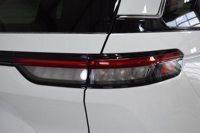 used 2022 Jeep Grand Cherokee car, priced at $35,500