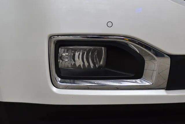 used 2018 GMC Yukon car, priced at $28,500