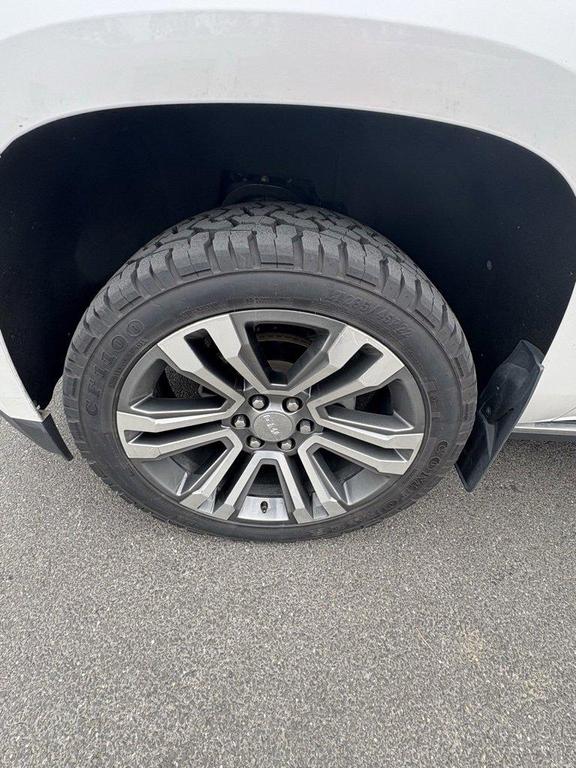 used 2018 GMC Yukon car, priced at $29,999