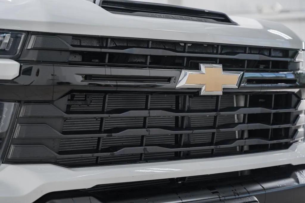 new 2025 Chevrolet Silverado 3500 car, priced at $69,543
