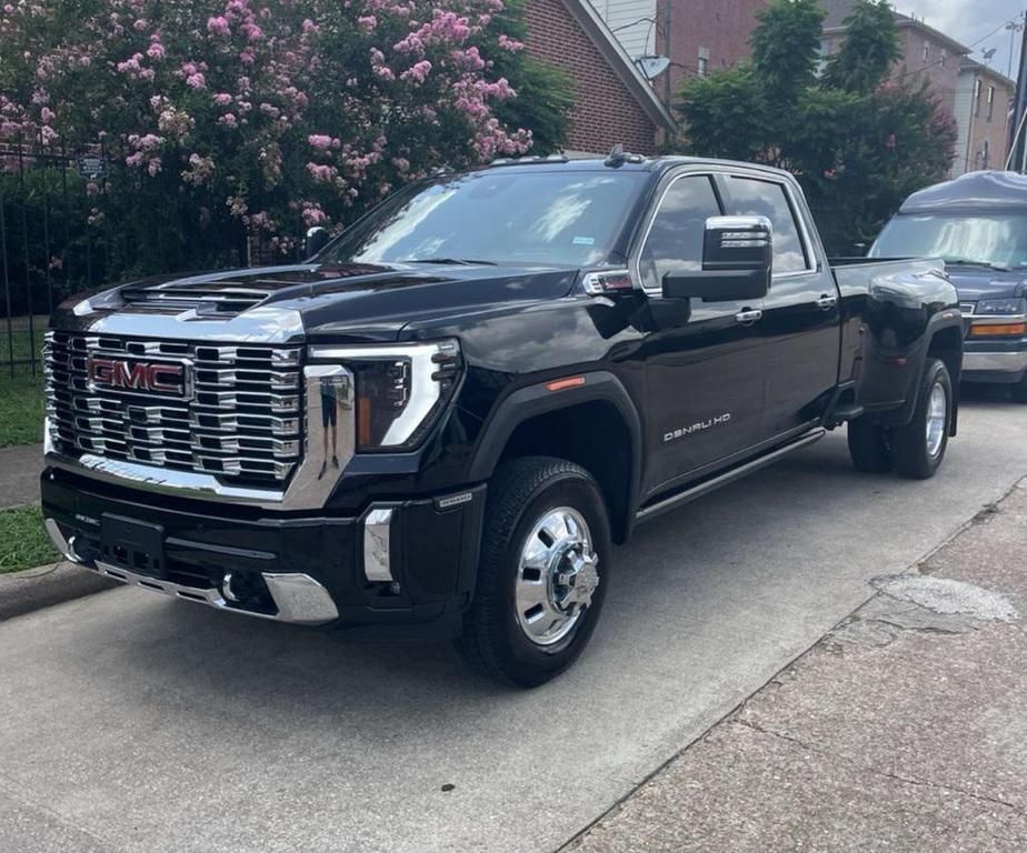 used 2024 GMC Sierra 3500 car, priced at $79,999