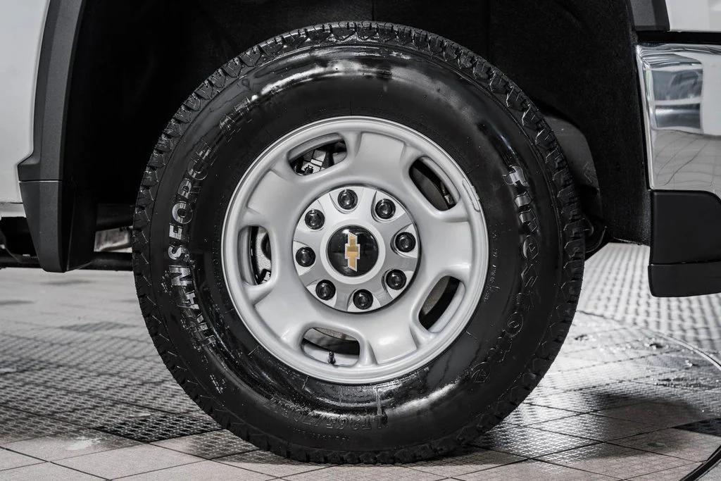 new 2024 Chevrolet Silverado 2500 car, priced at $68,928