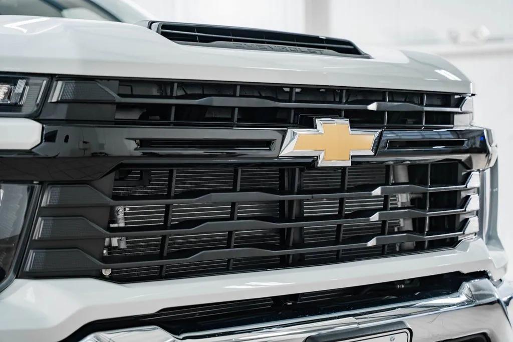 new 2024 Chevrolet Silverado 3500 car, priced at $83,918