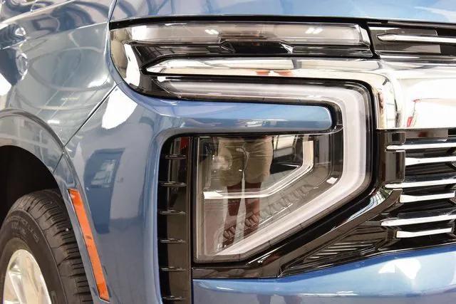 new 2025 Chevrolet Suburban car, priced at $77,773