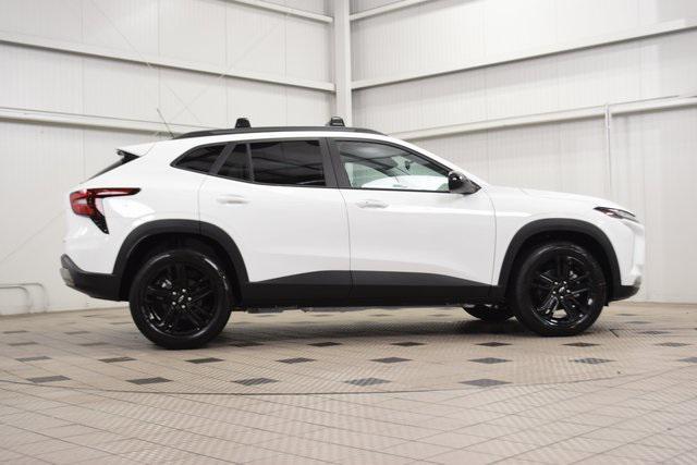 new 2025 Chevrolet Trax car, priced at $27,115