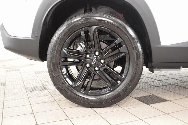 new 2025 Chevrolet Trax car, priced at $27,115