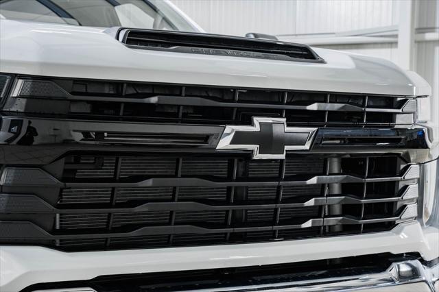 new 2025 Chevrolet Silverado 2500 car, priced at $54,595