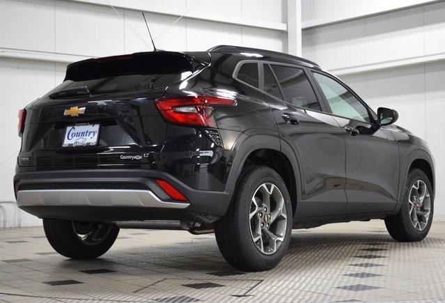 new 2025 Chevrolet Trax car, priced at $25,485