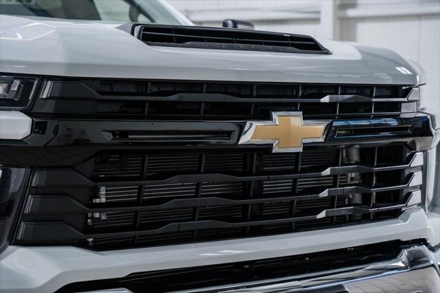 new 2024 Chevrolet Silverado 2500 car, priced at $64,078