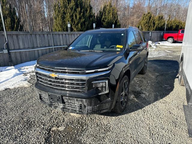 used 2025 Chevrolet Traverse car, priced at $56,000