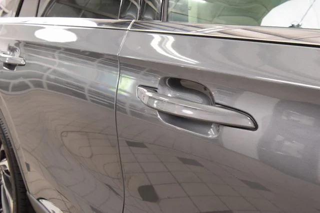 used 2022 Lincoln Aviator car, priced at $35,999