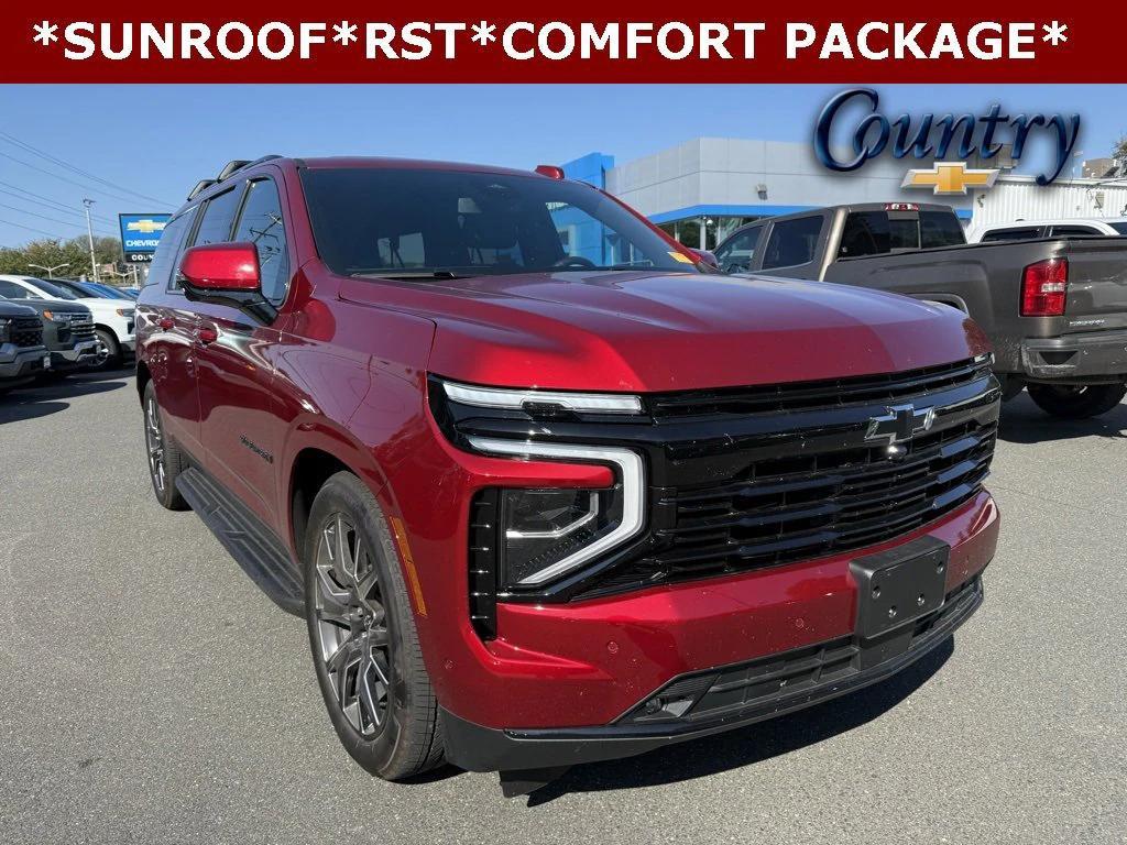 used 2025 Chevrolet Suburban car, priced at $75,999