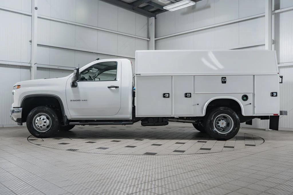 new 2025 Chevrolet Silverado 3500 car, priced at $88,528