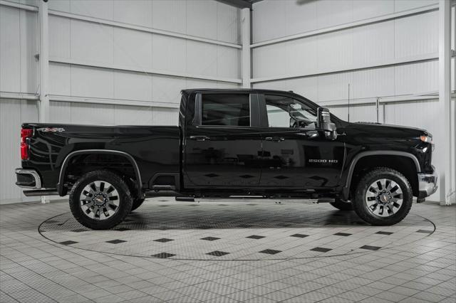 new 2025 Chevrolet Silverado 2500 car, priced at $66,555