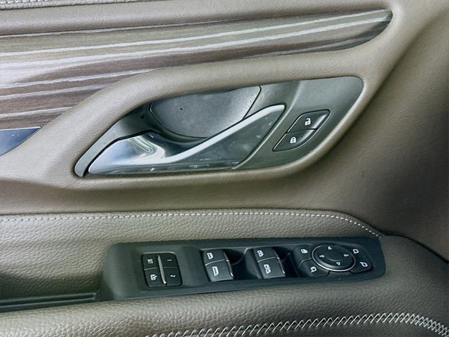 used 2023 GMC Yukon car, priced at $65,999