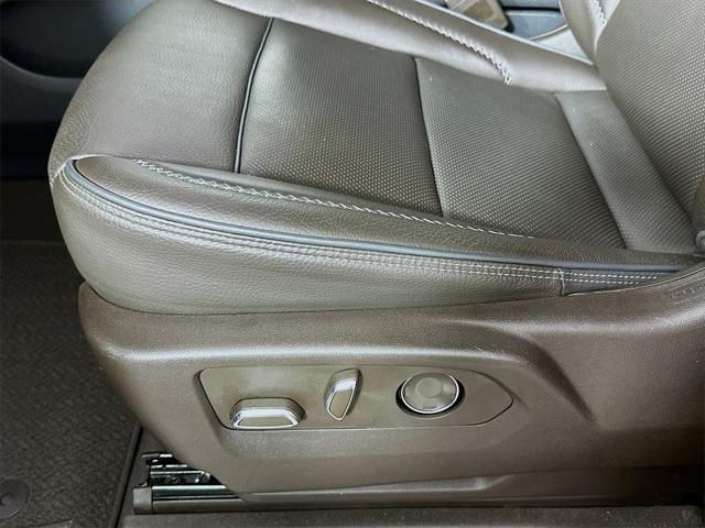 used 2023 GMC Yukon car, priced at $65,999