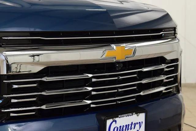 new 2025 Chevrolet Suburban car, priced at $85,677
