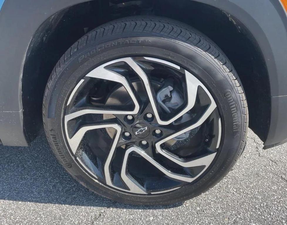 used 2025 Chevrolet TrailBlazer car, priced at $27,999