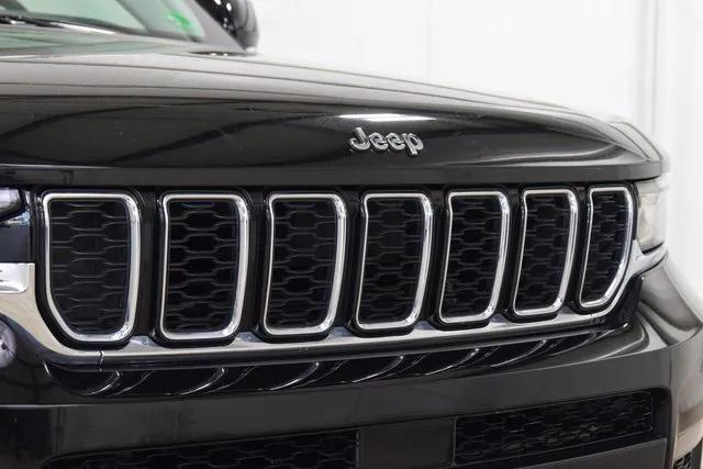 used 2021 Jeep Grand Cherokee L car, priced at $25,500