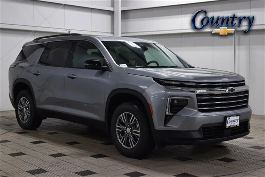 new 2026 Chevrolet Traverse car, priced at $44,079