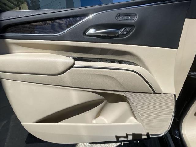 used 2023 Cadillac Escalade ESV car, priced at $66,999
