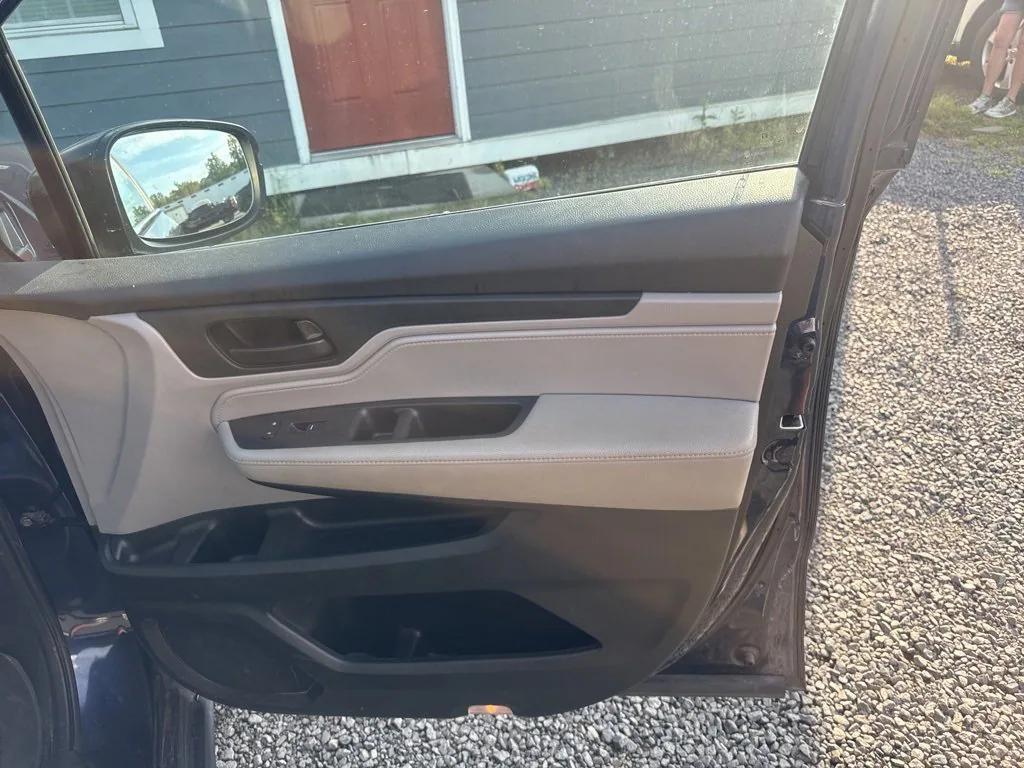 used 2020 Honda Odyssey car, priced at $26,999