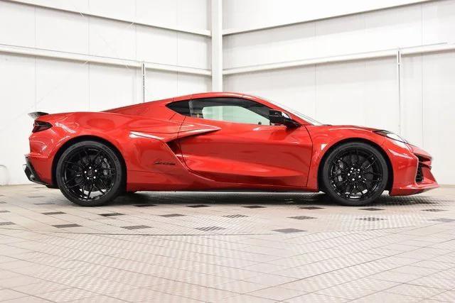 new 2025 Chevrolet Corvette car