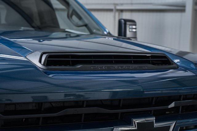 new 2025 Chevrolet Silverado 2500 car, priced at $70,535