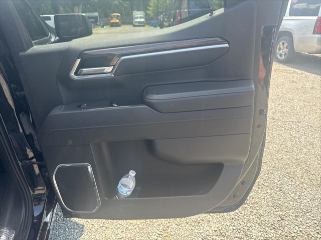 used 2022 Chevrolet Silverado 1500 car, priced at $33,999