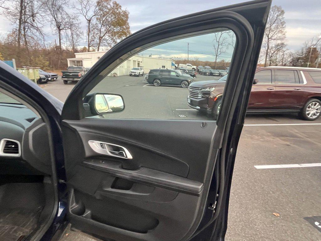 used 2017 Chevrolet Equinox car, priced at $8,500