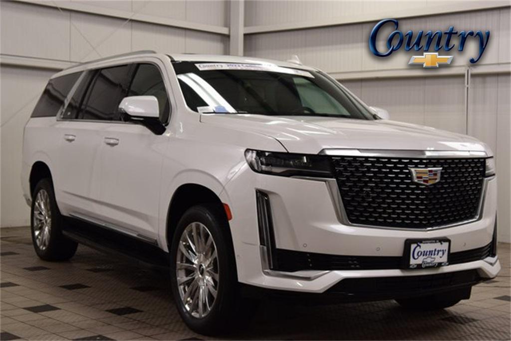 used 2022 Cadillac Escalade ESV car, priced at $71,999