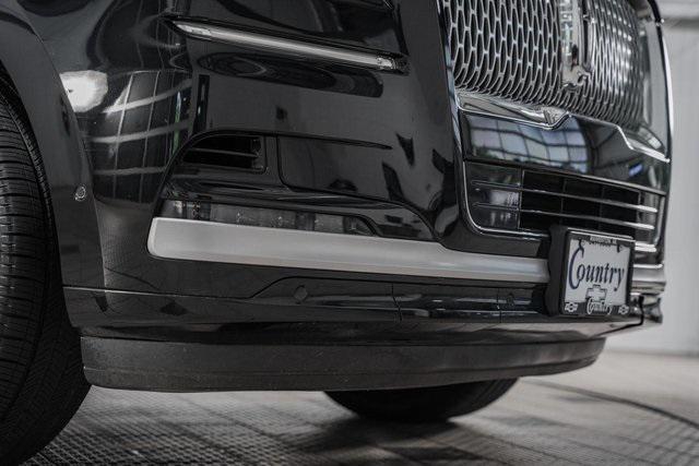 used 2023 Lincoln Navigator car, priced at $68,999