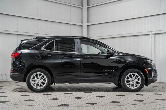 new 2024 Chevrolet Equinox car, priced at $35,335