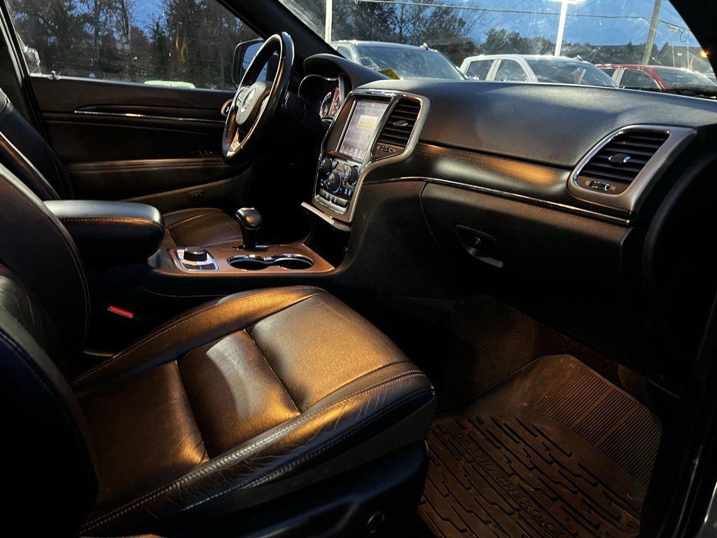 used 2015 Jeep Grand Cherokee car, priced at $14,999