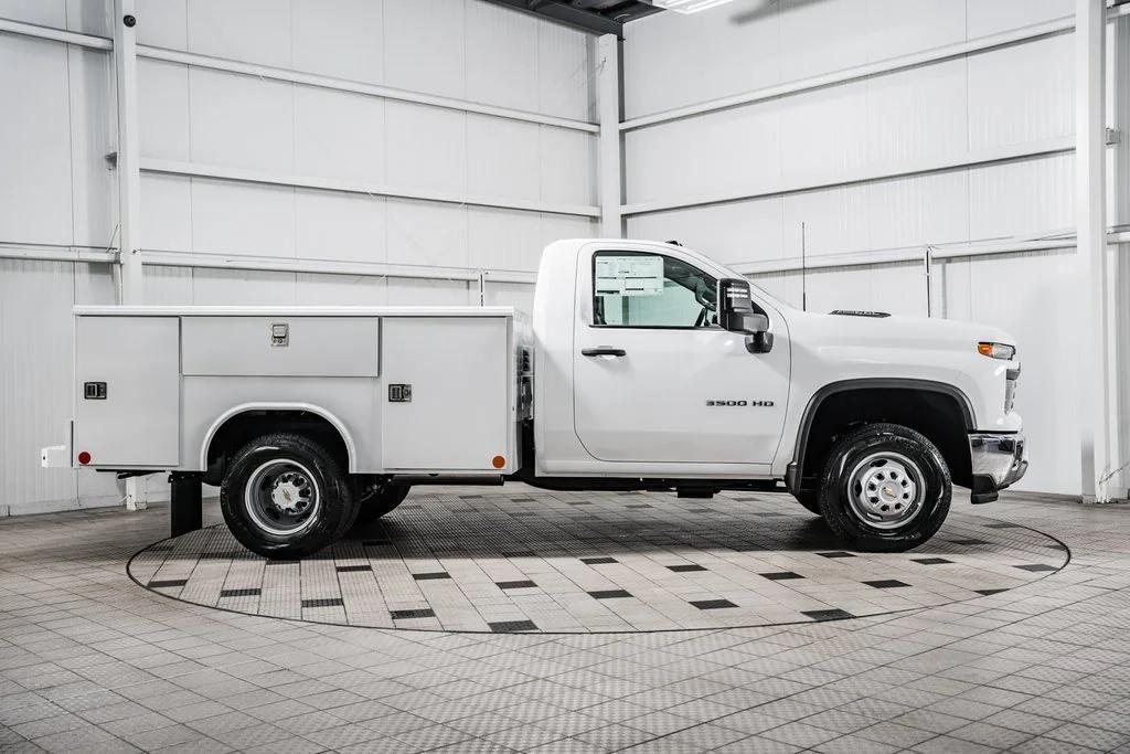 new 2025 Chevrolet Silverado 3500 car, priced at $67,043