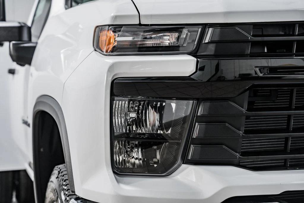 new 2025 Chevrolet Silverado 3500 car, priced at $67,043