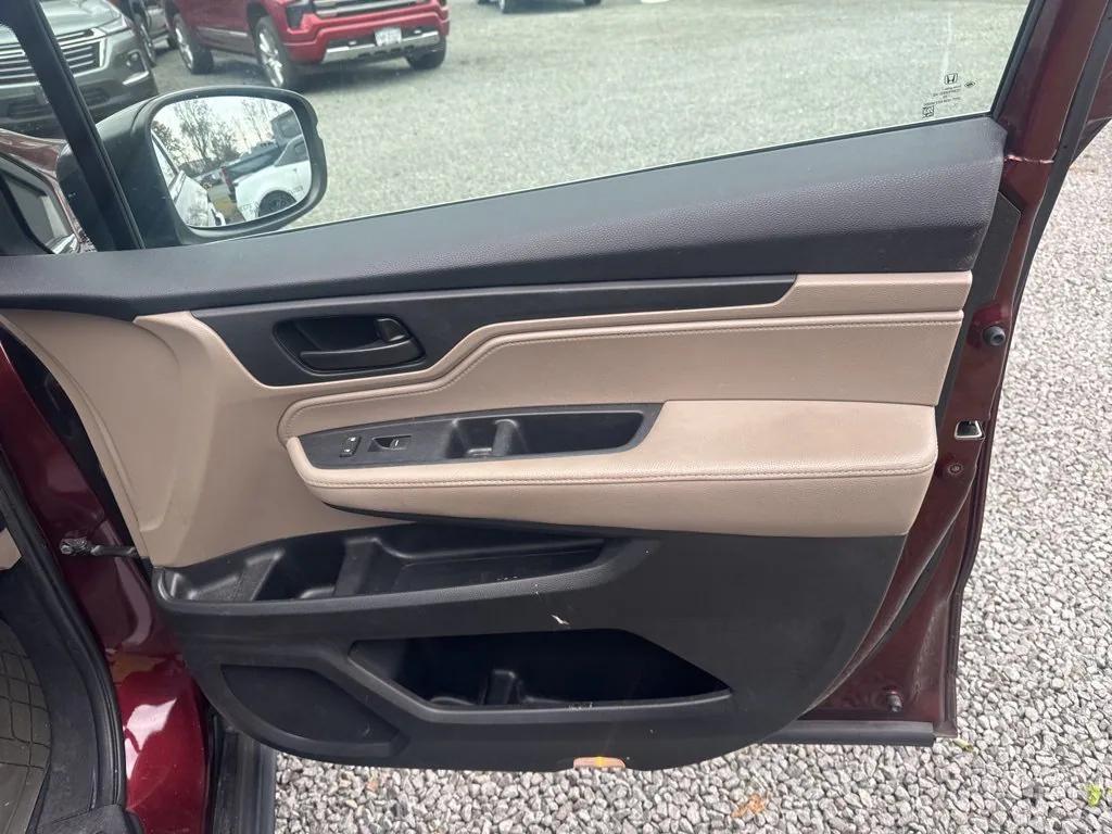 used 2019 Honda Odyssey car, priced at $24,999