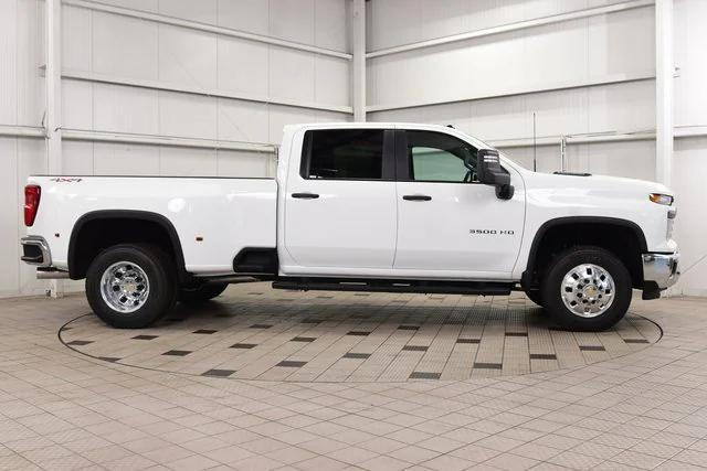 new 2026 Chevrolet Silverado 3500 car, priced at $72,375