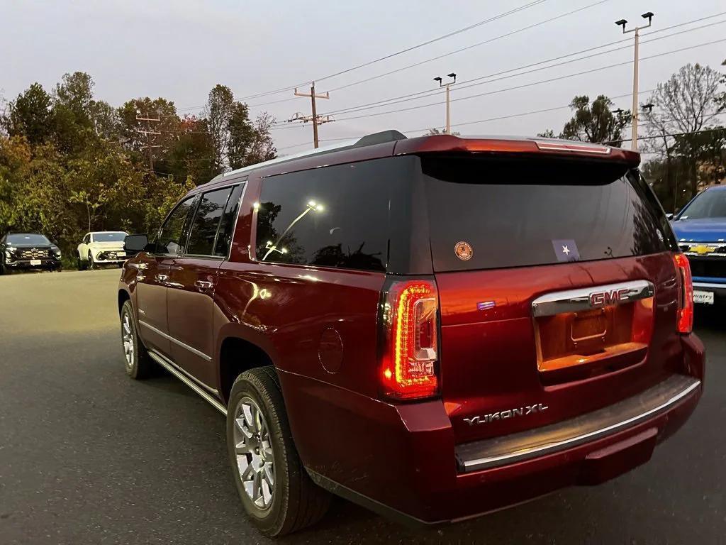 used 2016 GMC Yukon XL car, priced at $25,999