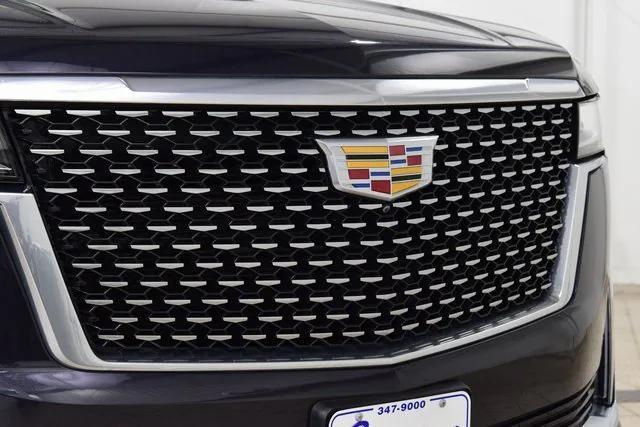 used 2022 Cadillac Escalade ESV car, priced at $62,777