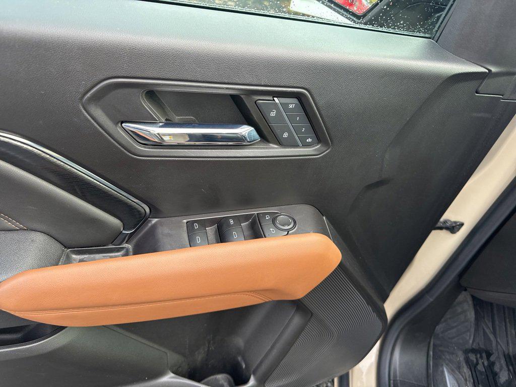 used 2023 GMC Canyon car, priced at $42,999