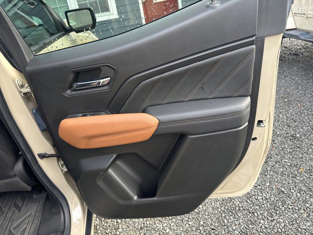 used 2023 GMC Canyon car, priced at $42,999