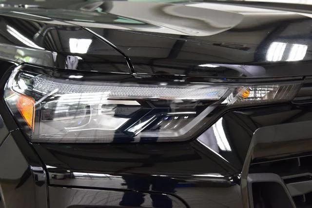 new 2025 Chevrolet Colorado car, priced at $43,805