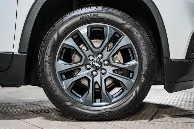 used 2019 Chevrolet Traverse car, priced at $20,999