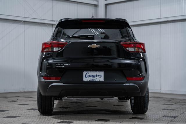 new 2025 Chevrolet TrailBlazer car, priced at $25,285