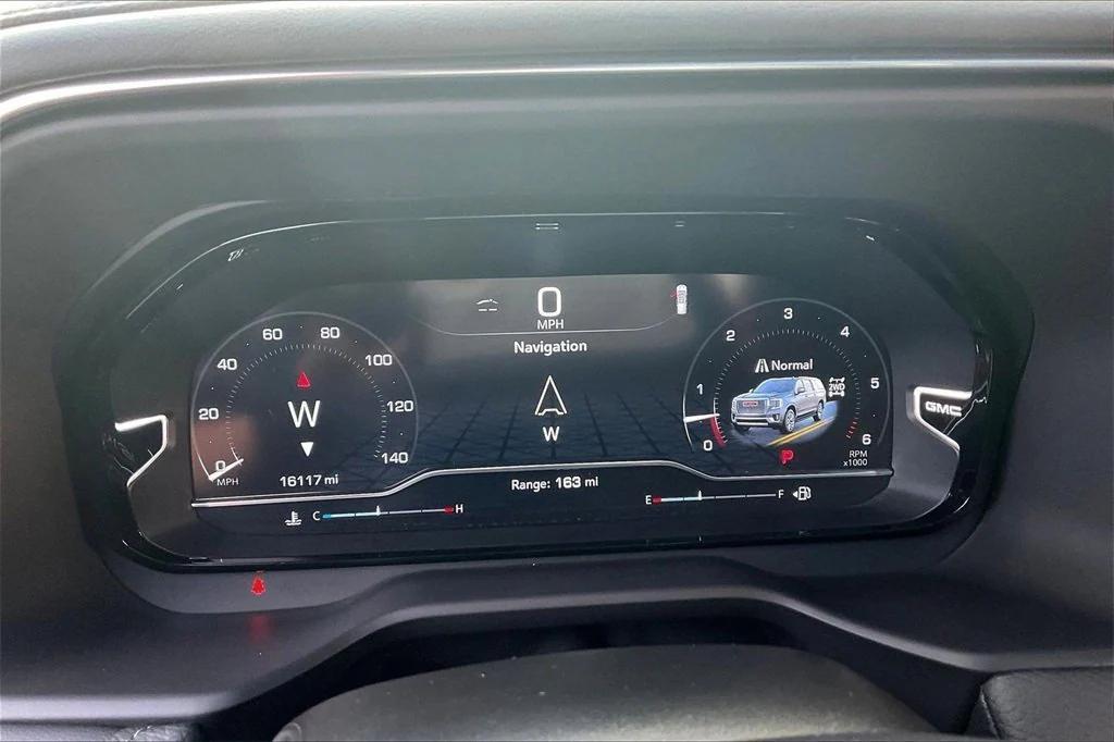 used 2024 GMC Yukon car, priced at $73,999