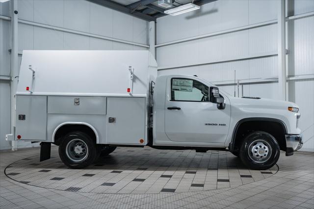 new 2025 Chevrolet Silverado 3500 car, priced at $52,143