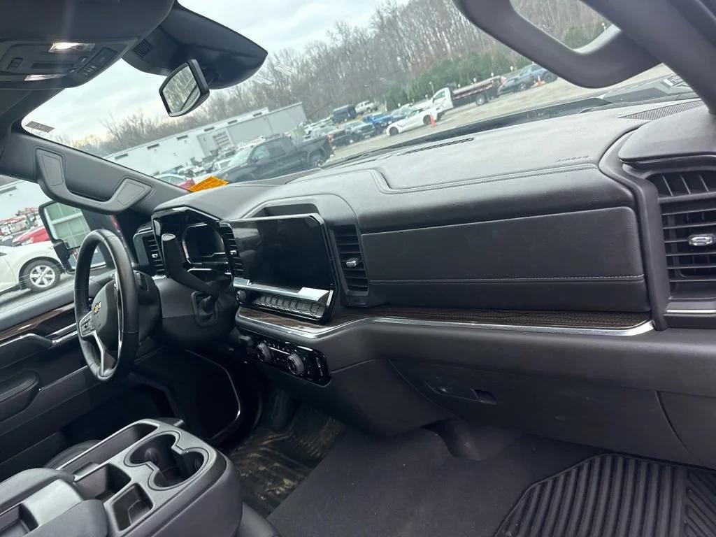 used 2024 Chevrolet Silverado 2500 car, priced at $58,999