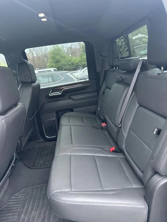 used 2024 Chevrolet Silverado 2500 car, priced at $58,999